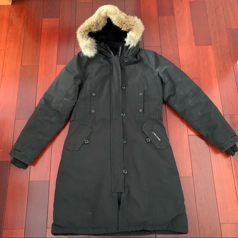 AUTHENTIC Canada Goose Parka